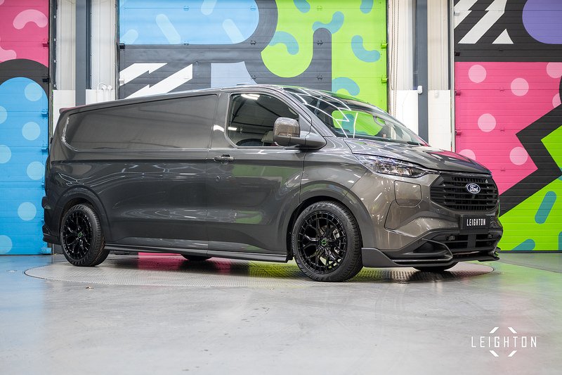 Ford Transit Custom 2.5 320 PHEV 232ps Auto Panel Van L2H1 - N5331