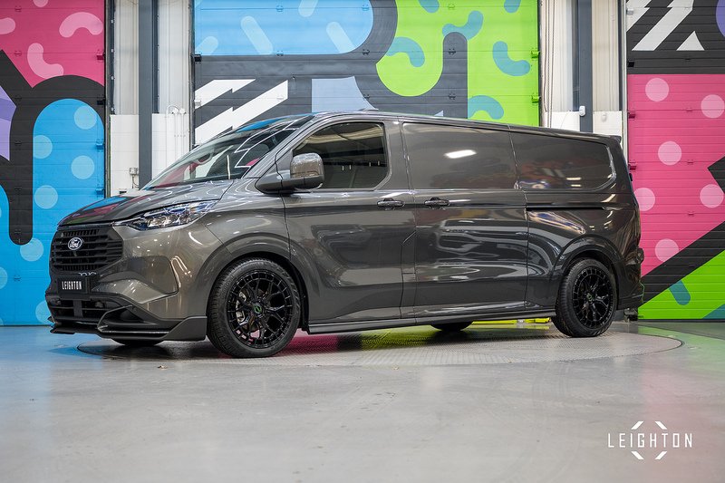 Ford Transit Custom 2.5 320 PHEV 232ps Auto Panel Van L2H1 - N5331