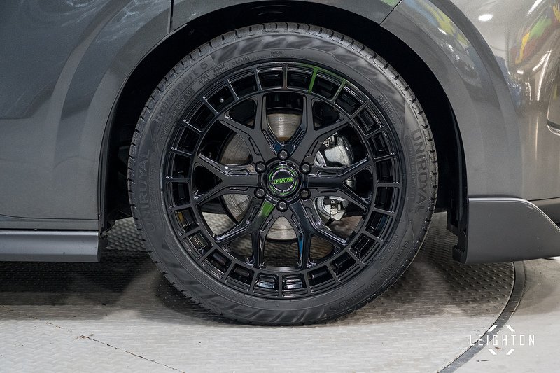 Ford Transit Custom 2.5 320 PHEV 232ps Auto Panel Van L2H1 - N5331