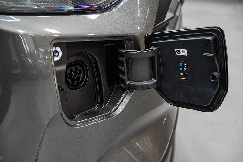 Ford Transit Custom 2.5 320 PHEV 232ps Auto Panel Van L2 1H1 - N5332