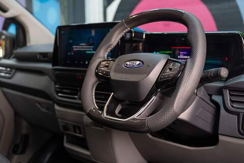 Ford Transit Custom 2.5 320 PHEV 232ps Auto Panel Van L2 1H1 - N5332