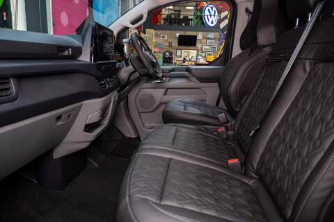 Ford Transit Custom 2.5 320 PHEV 232ps Auto Panel Van L2 1H1 - N5332