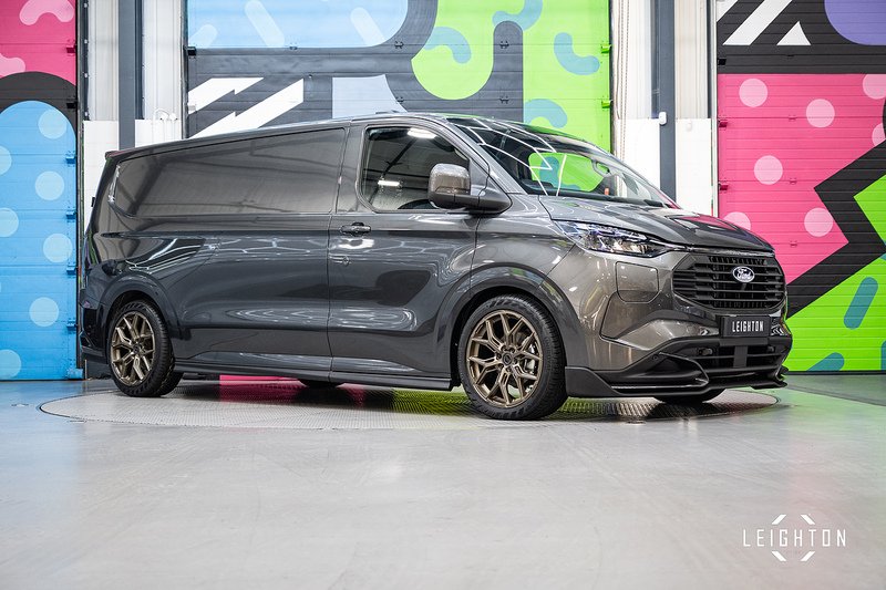 Ford Transit Custom 2.5 320 PHEV 232ps Automatic Panel Van L2 H1 - N5333