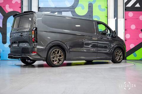Ford Transit Custom 2.5 320 PHEV 232ps Automatic Panel Van L2 H1 - N5333
