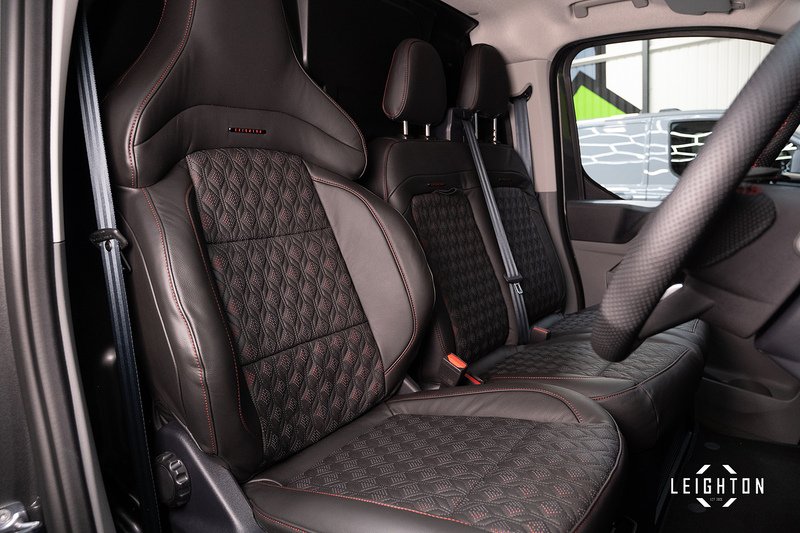 Ford Transit Custom 2.5 320 PHEV 232ps Automatic Panel Van L2 H1 - N5333