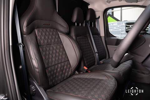 Ford Transit Custom 2.5 320 PHEV 232ps Automatic Panel Van L2 H1 - N5333