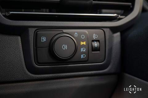 Ford Transit Custom 2.5 320 PHEV 232ps Auto Panel Van L2 H1 - N5334