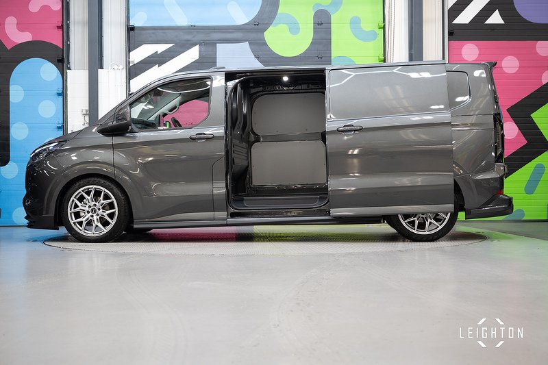 Ford Transit Custom 2.5 320 PHEV 232ps Auto Panel Van L2 H1 - N5334