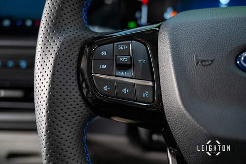 Ford Transit Custom 2.5 320 PHEV 232ps Auto Panel Van L1 H1 - N5337