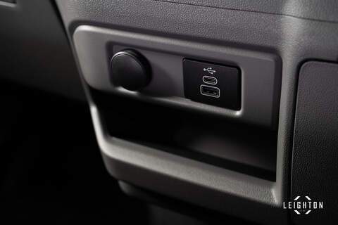 Ford Transit Custom 2.5 320 PHEV 232ps Auto Panel Van L1 H1 - N5338