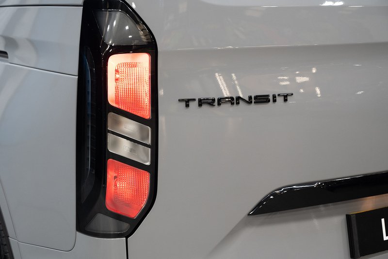 Ford Transit Custom 2.0 320 Diesel 170ps Auto Double Cab L2 H1 - N5352