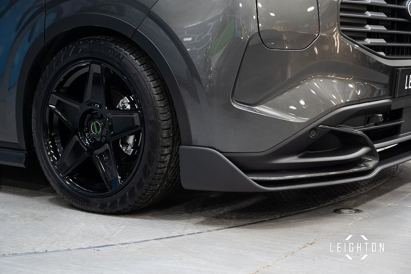 Ford Transit Custom 2.5 320 PHEV 232ps Auto Double Cab L2 H1 - N5368