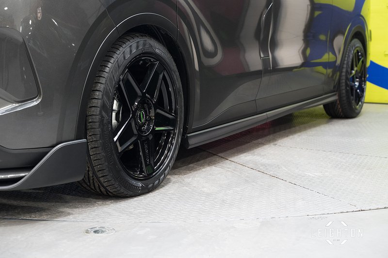 Ford Transit Custom 2.5 320 PHEV 232ps Auto Double Cab L2 H1 - N5368