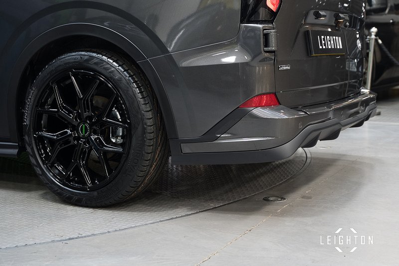 Ford Transit Custom 2.5 320 PHEV 232ps Auto Double Cab L2 H1 - N5369