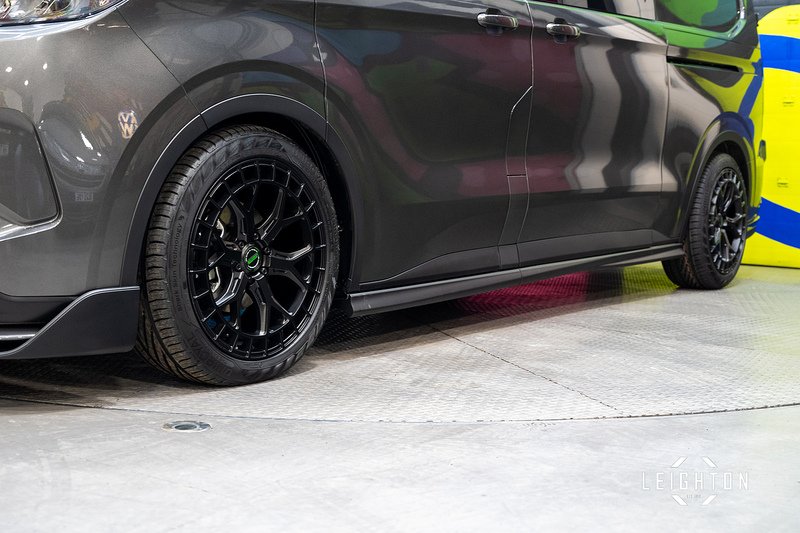 Ford Transit Custom 2.5 320 PHEV 232ps Auto Double Cab L2 H1 - N5370