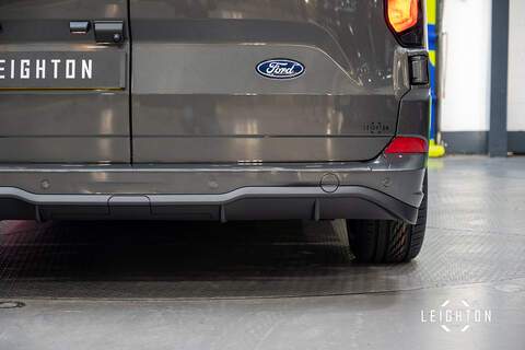 Ford Transit Custom 2.5 320 PHEV 232ps Auto Double Cab L2 H1 - N5370