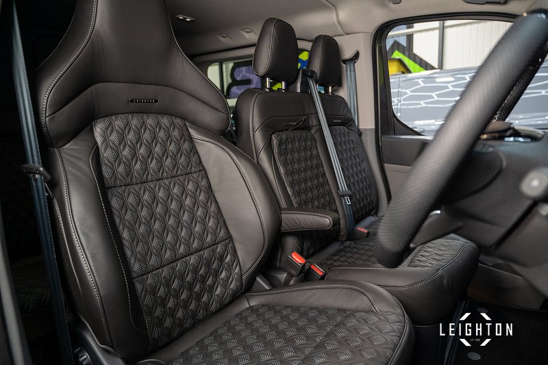 Ford Transit Custom 2.5 320 PHEV 232ps Auto Double Cab L2 H1 - N5370