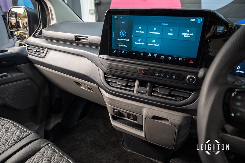 Ford Transit Custom 2.5 320 PHEV 232ps Auto Double Cab L2 H1 - N5370