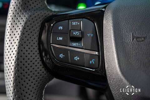 Ford Transit Custom 2.5 320 PHEV 232ps Auto Double Cab L2 H1 - N5370