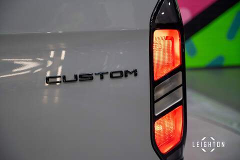 Ford Transit Custom 2.5 320 PHEV 232ps Auto Double Cab L1 H1 - N5371