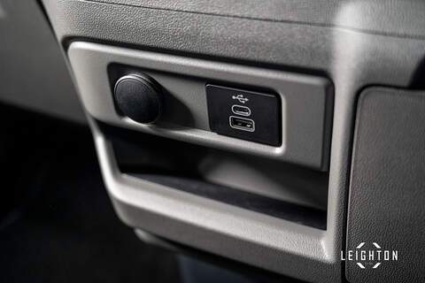 Ford Transit Custom 2.5 320 PHEV 232ps Auto Double Cab L1 H1 - N5371