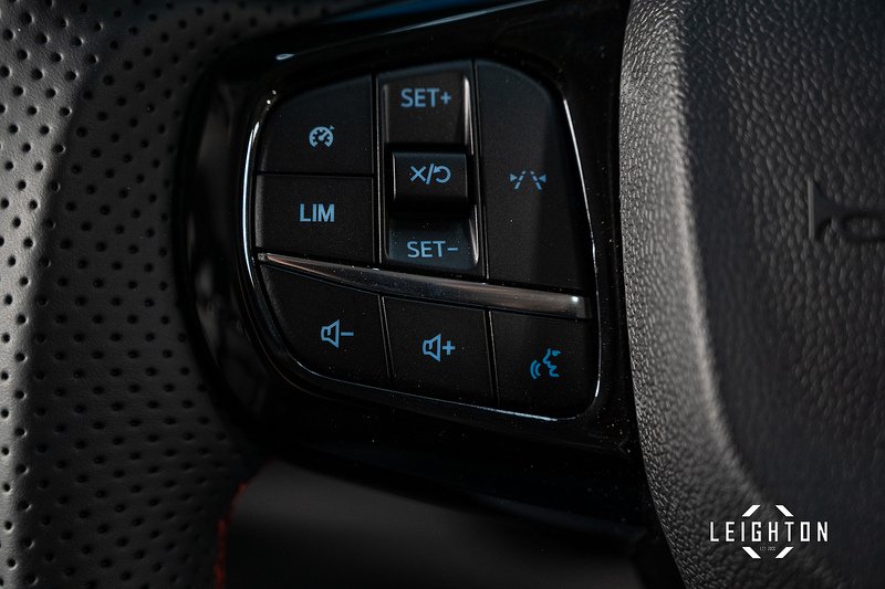 Ford Transit Custom 2.5 320 PHEV 232ps Auto Double Cab L1 H1 - N5372