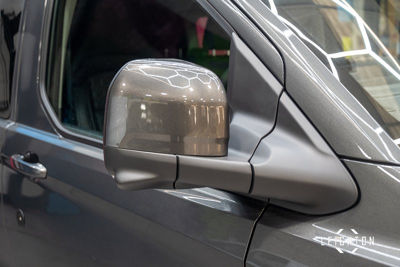 Ford Transit Custom 2.5 320 PHEV 232ps Auto Double Cab L2 H1 - N5376