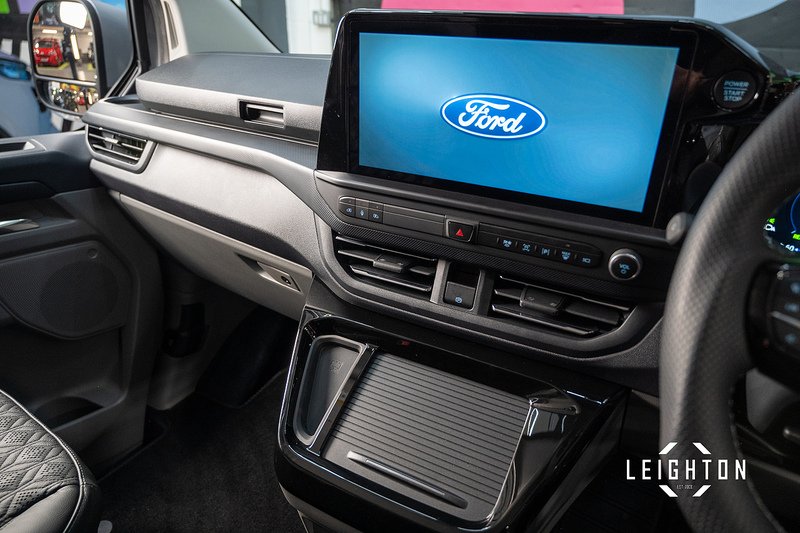 Ford Transit Custom 2.5 320 PHEV 232ps Auto Double Cab L2 H1 - N5378