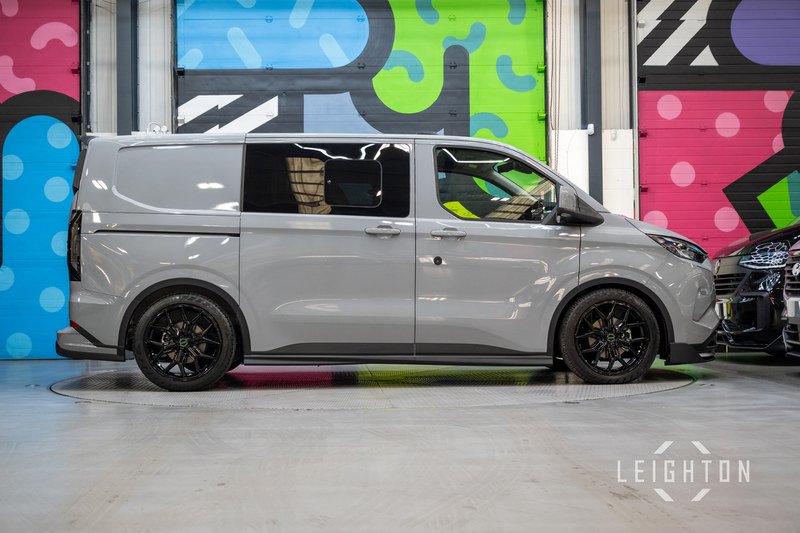 Ford Transit Custom 2.5 320 232ps Auto PHEV Double Cab L1 - N5388