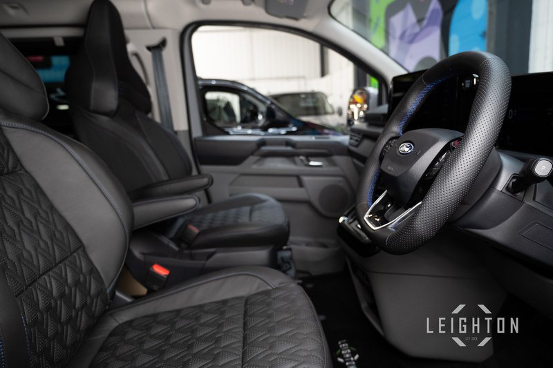 Ford Transit Custom 2.5 320 232ps Auto PHEV Double Cab L1 - N5388