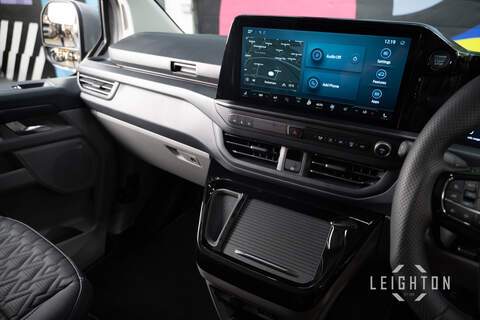 Ford Transit Custom 2.5 320 232ps Auto PHEV Double Cab L1 - N5388