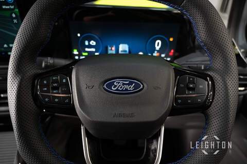 Ford Transit Custom 2.5 320 232ps Auto PHEV Double Cab L1 - N5388