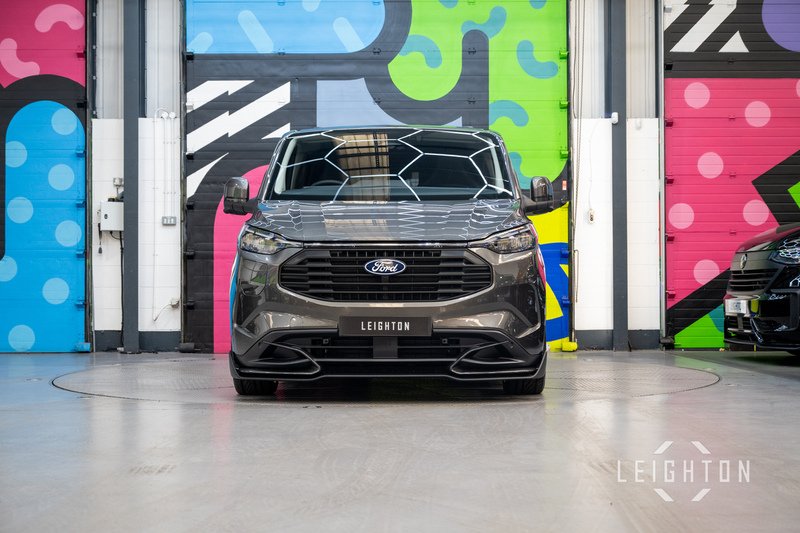 Ford Transit Custom 2.5 320 232ps Auto PHEV Double Cab L1 - N5390