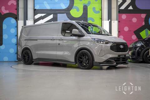 Ford Transit Custom 2.5 320 232ps PHEV Auto Panel Van L2