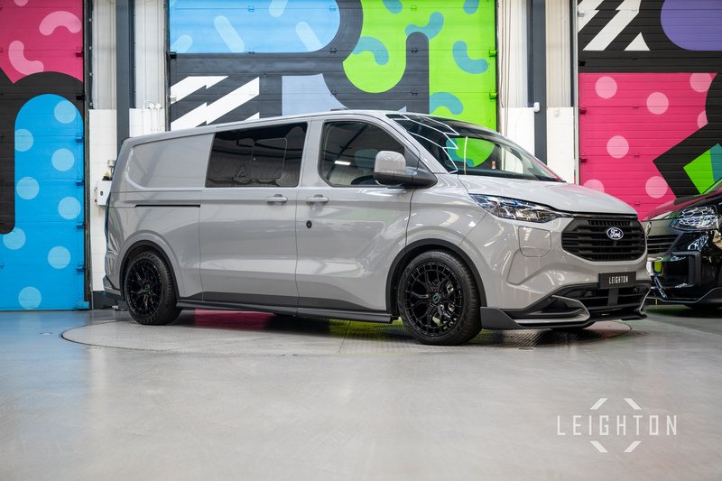 Ford Transit Custom 2.5 320 232ps Auto PHEV Double Cab L2 - N5402