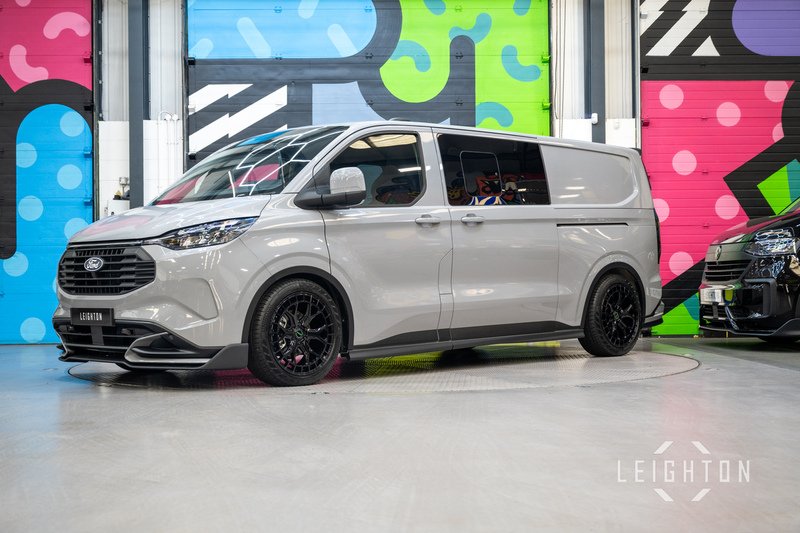 Ford Transit Custom 2.5 320 232ps Auto PHEV Double Cab L2 - N5402