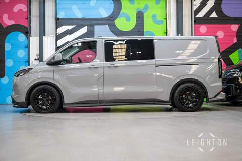 Ford Transit Custom 2.5 320 232ps Auto PHEV Double Cab L2 - N5402