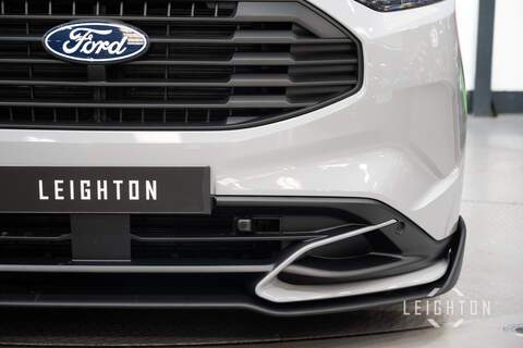 Ford Transit Custom 2.5 320 232ps Auto PHEV Double Cab L2 - N5402