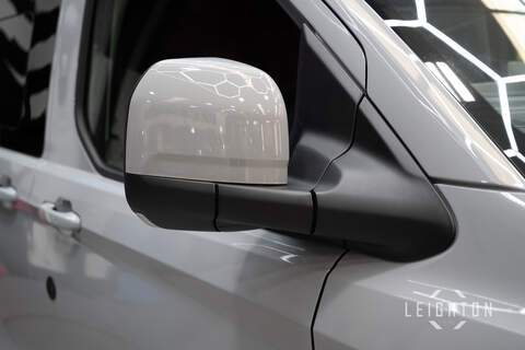 Ford Transit Custom 2.5 320 232ps Auto PHEV Double Cab L2 - N5402