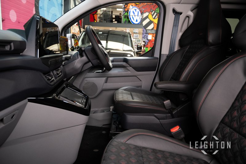Ford Transit Custom 2.5 320 232ps Auto PHEV Double Cab L2 - N5402