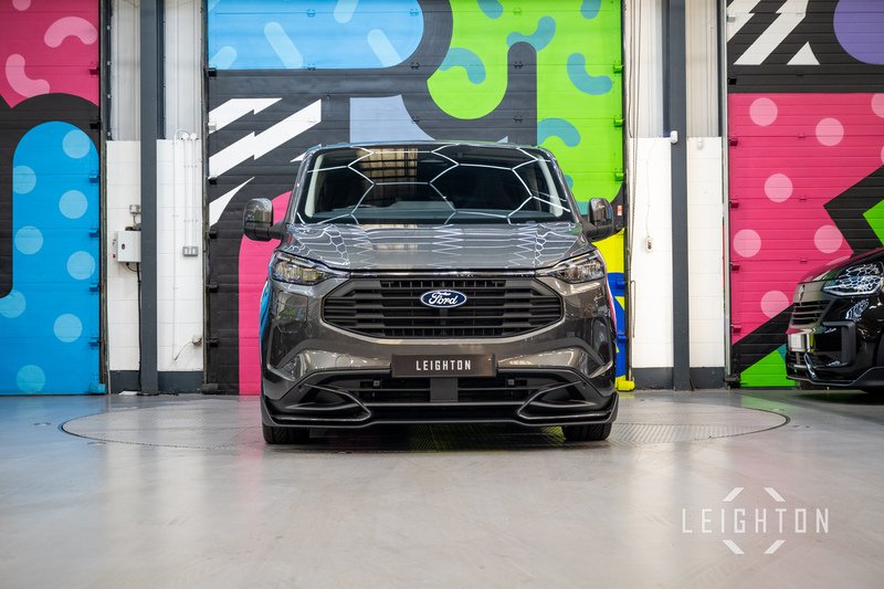 Ford Transit Custom 2.5 320 232ps Auto PHEV Double Cab L2 - N5404