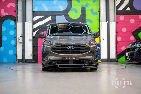 Ford Transit Custom 2.5 320 232ps Auto PHEV Double Cab L2 - N5404
