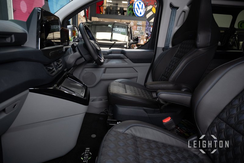 Ford Transit Custom 2.5 320 232ps Auto PHEV Double Cab L2 - N5404