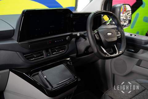 Ford Transit Custom 2.5 320 232ps Auto PHEV Double Cab L2 - N5404