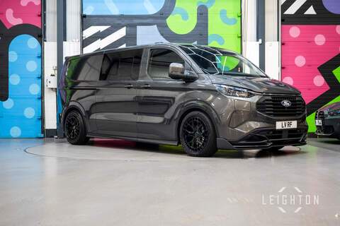 Ford Transit Custom 2.5 320 232ps PHEV Auto Double Cab L1