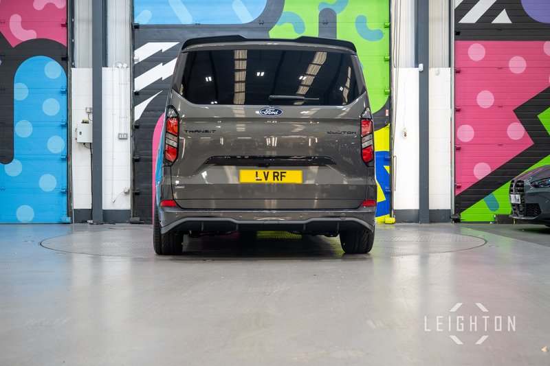 Ford Transit Custom 2.5 320 232ps PHEV Auto Double Cab L2 - N5405