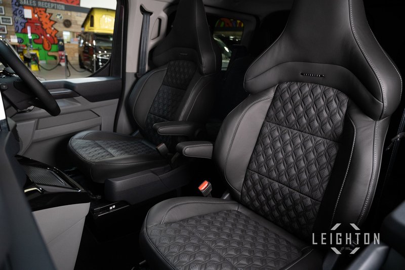 Ford Transit Custom 2.5 320 232ps PHEV Auto Double Cab L2 - N5405