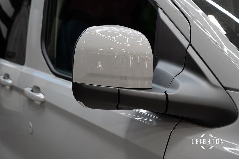 Ford Transit Custom 2.5 320 PHEV 232ps Auto Double Cab L2 H1 - N5407