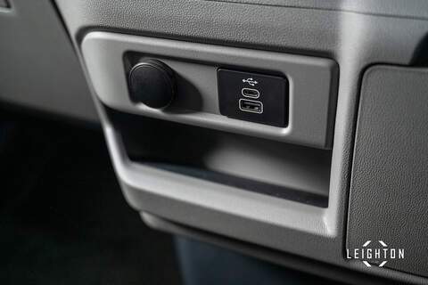 Ford Transit Custom 2.5 320 PHEV 232ps Auto Double Cab L1 H1 - N5408