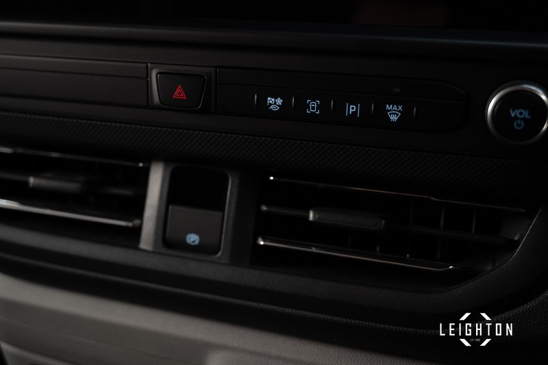 Ford Transit Custom 2.5 320 PHEV 232ps Auto Double Cab L2 H1 - N5409